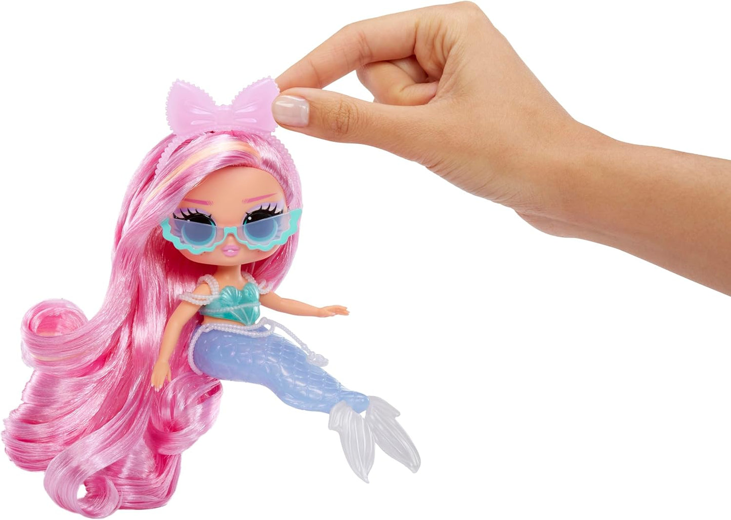 LOL Surprise Tweens Mermaid Lola Waves Fashion Doll with Color Changing Tail, Movable Fin, and Beautiful Accessories