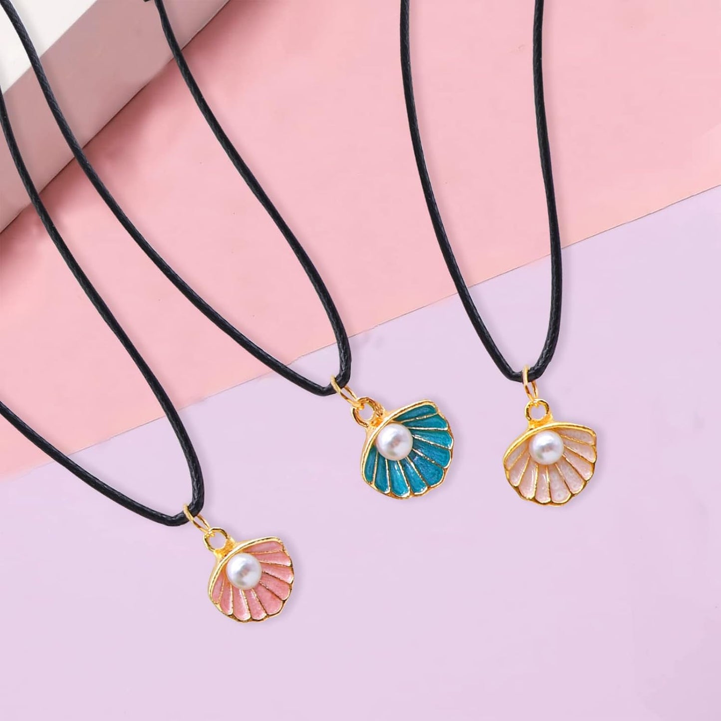 Summer Sea Shell Necklace